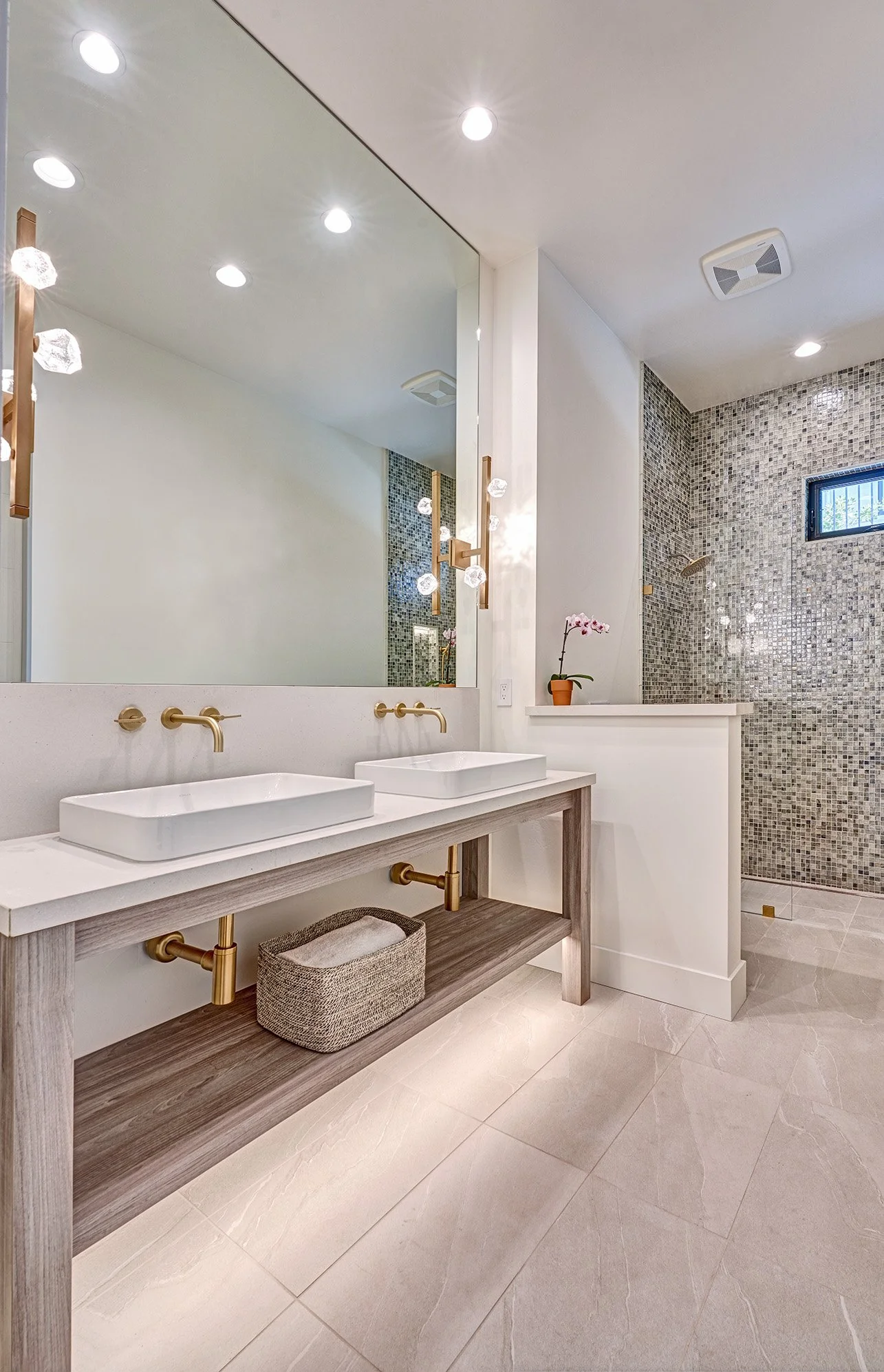 Warm modern new construction home, open legwork vanity, guest bathroom
