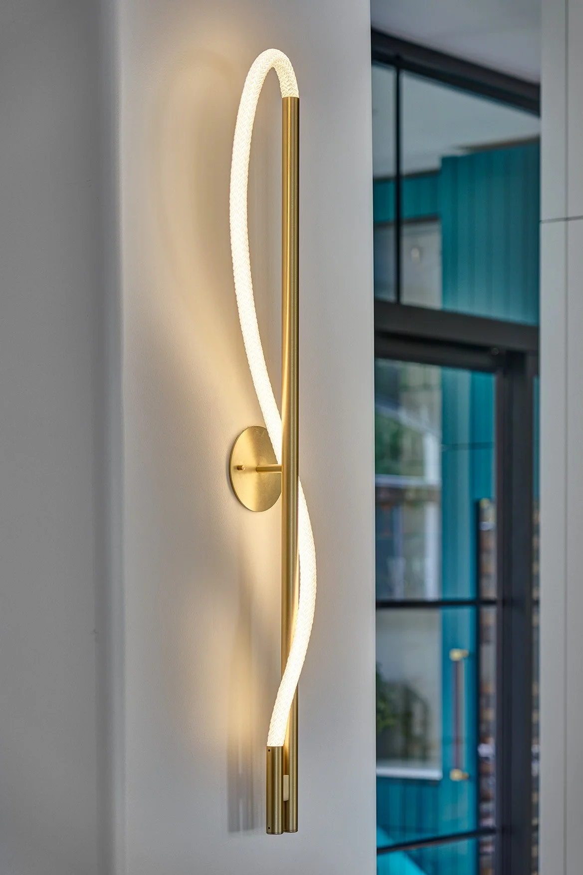 SKY LUKE LAMP - 2.jpg