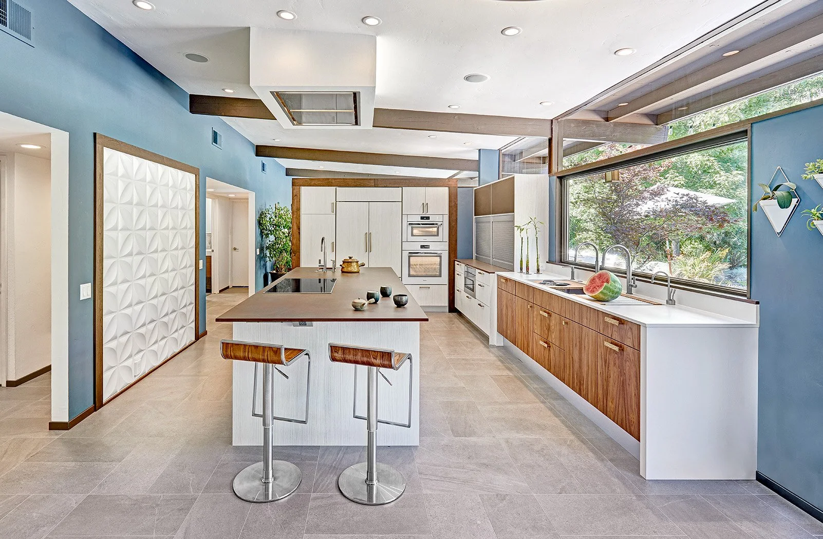 Mid Century Streng Kitchen