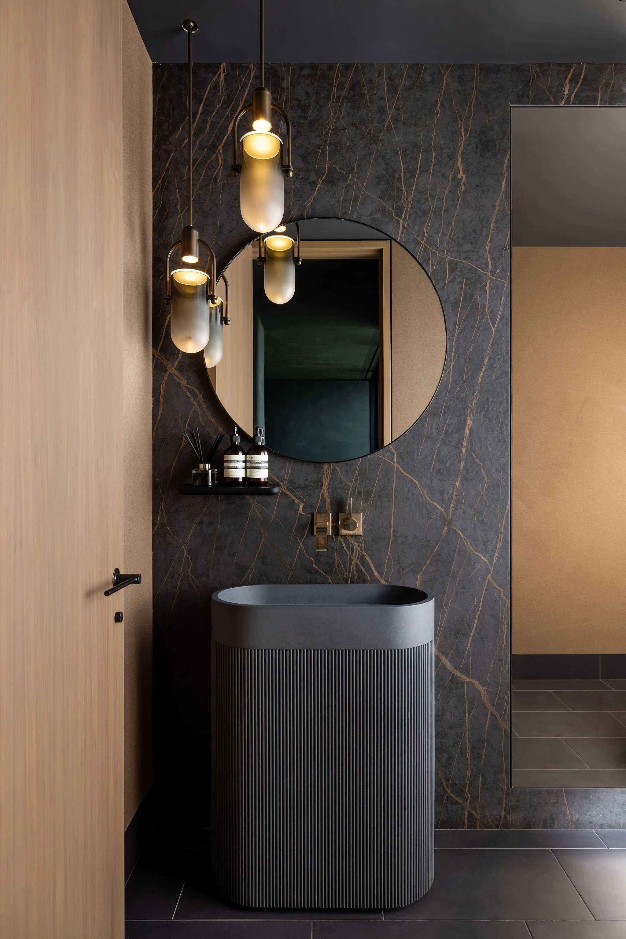 COSMOS POWDER BATH.jpg